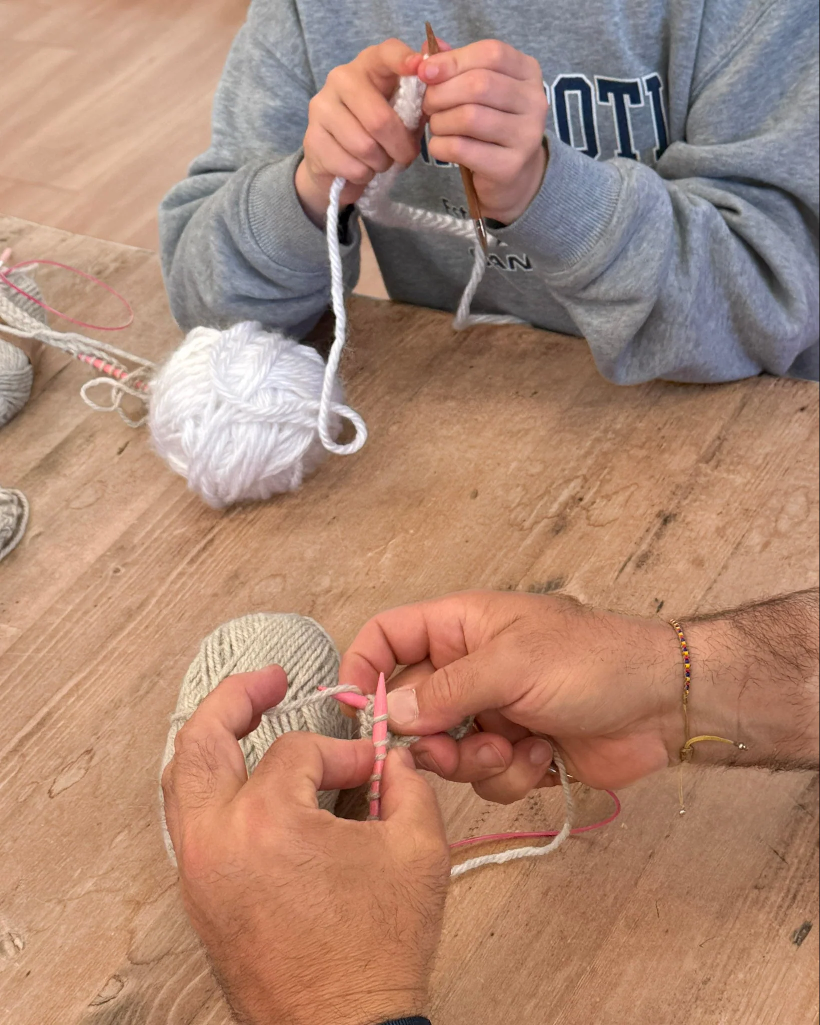 Parent & Kids Level 0: Learn to Knit