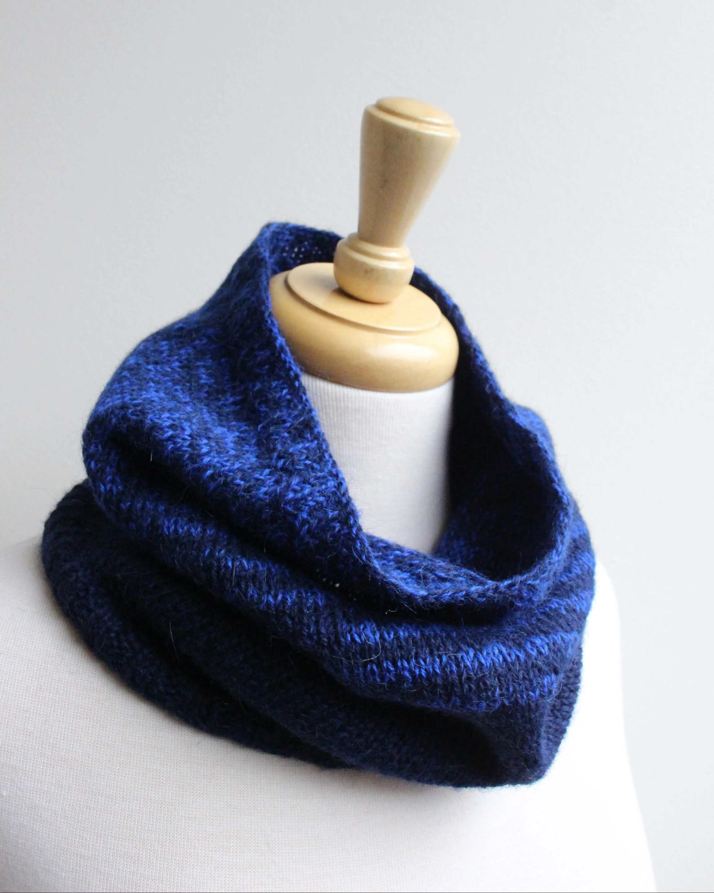 Weekend Cowl - Image 2